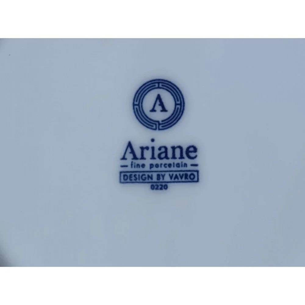 Ariane Fine Porcelain White Bread Side Plate Design by Vavro 0220 Classic Round